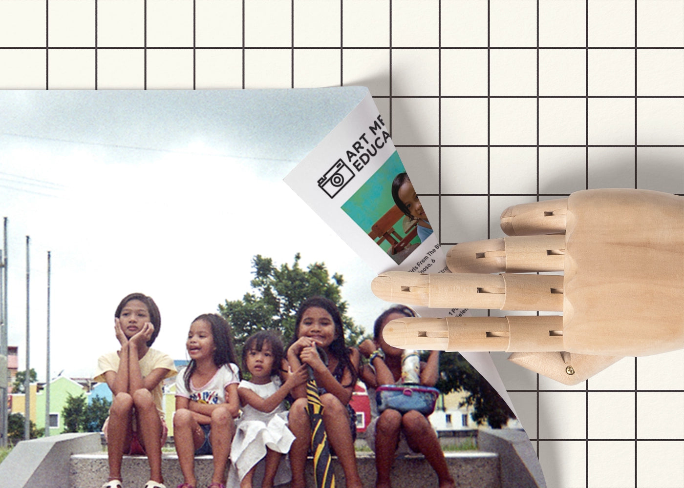 Arkin Lexi B. Vipinoso - Girls From The Block - Print Poster DinA3 Detail - Project Street Photography