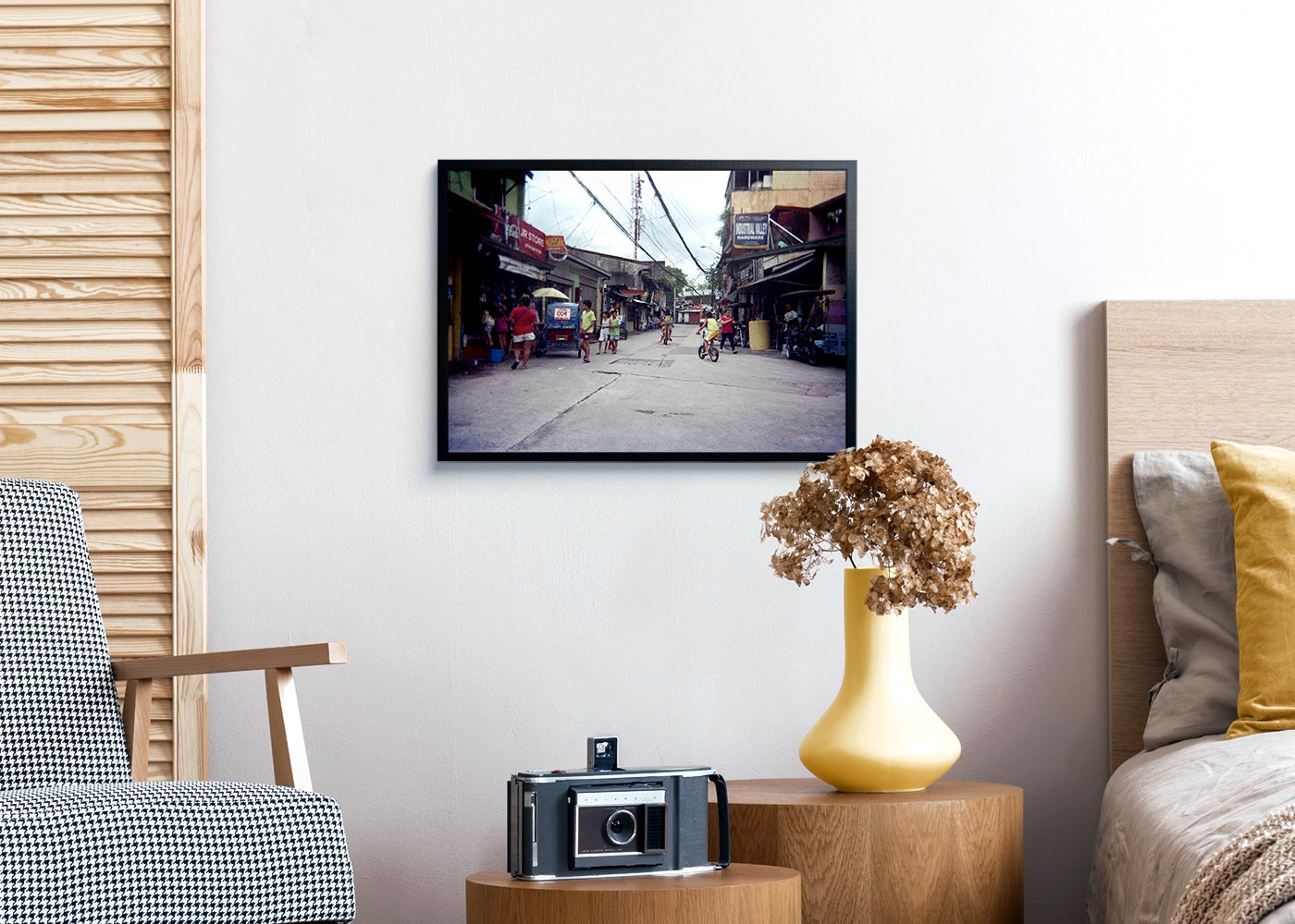 Terienz Adrien A. Rivas - Bike On The Road - Print Poster DinA3 frame black - Project Street Photography