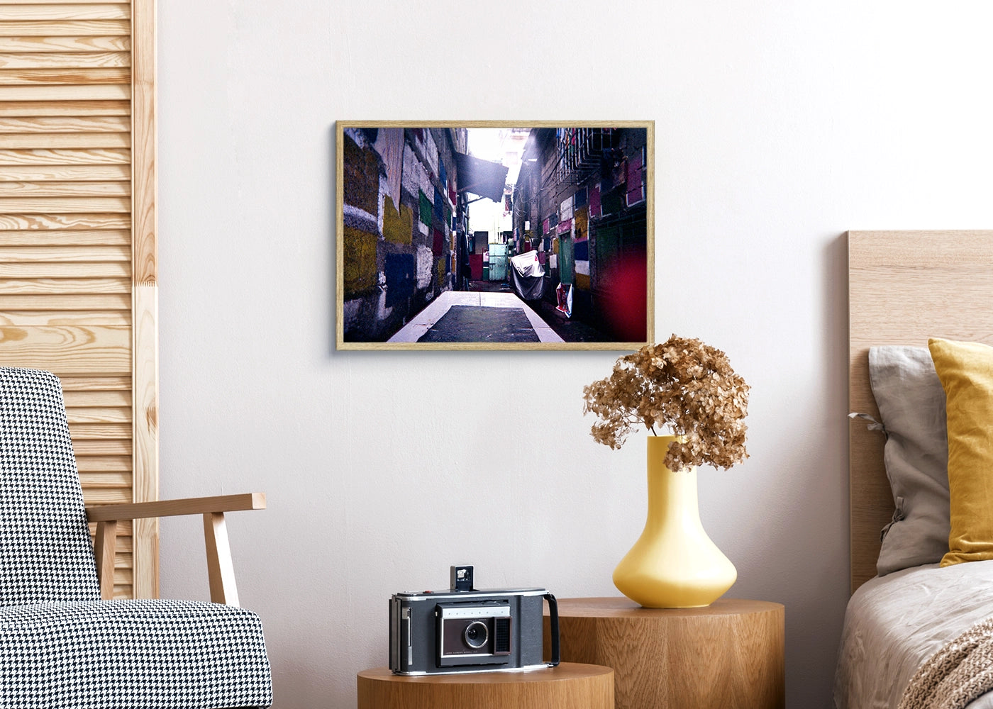 Terienz Adrien A. Rivas - Colored Walls - Print Poster DinA3 frame oak - Project Street Photography