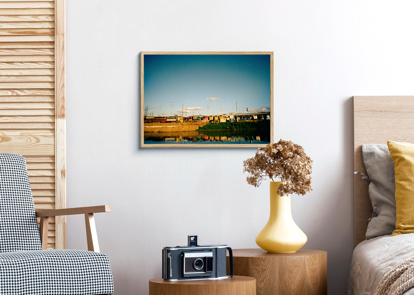 artmeetseducation_Kim_Tyrone_Sina_ZOB_print_poster_dina3_frame_oak.webp