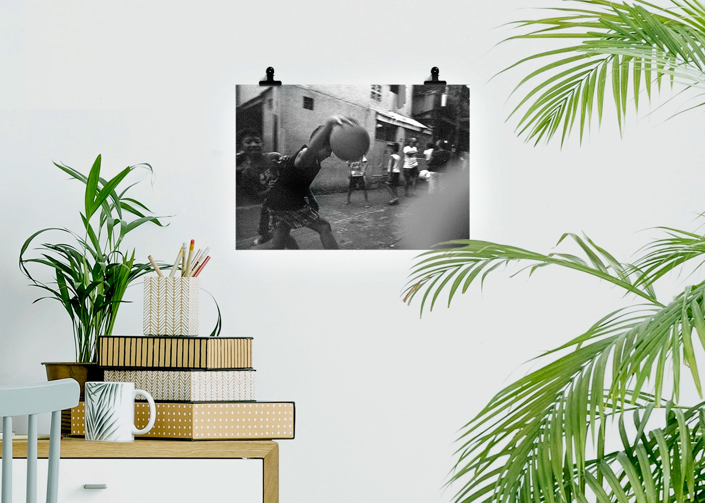John Wesley C. Viloria - Play With Me - Print Poster DinA3 - Project Street Photography